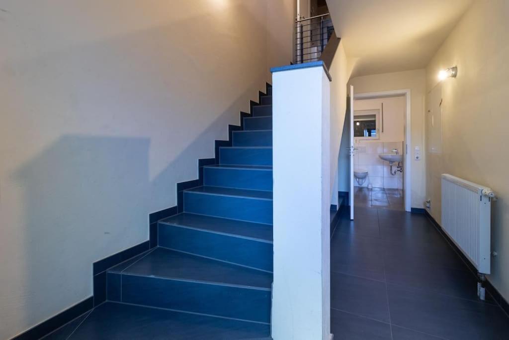 Maisonette-Wohnung Mit 5 Schlafzimmern Woerrstadt Bagian luar foto