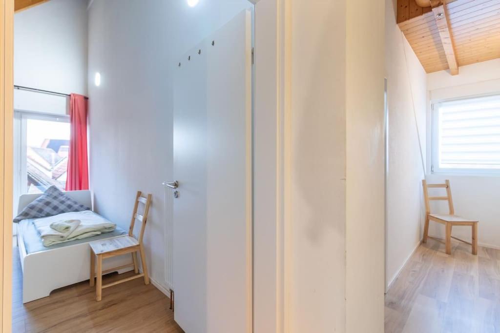 Maisonette-Wohnung Mit 5 Schlafzimmern Woerrstadt Bagian luar foto